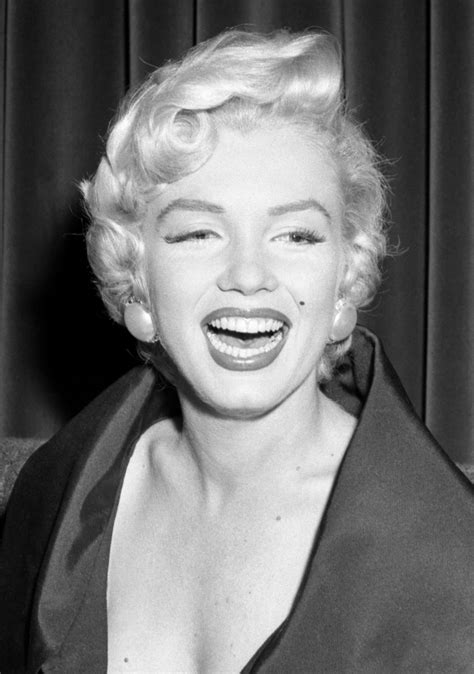 foto marilyn monroe|8,124 Marilyn Monroe Photos Stock Photos & High。